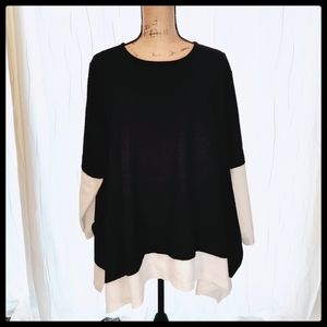 Sophia NYC - Tunic in Black and White